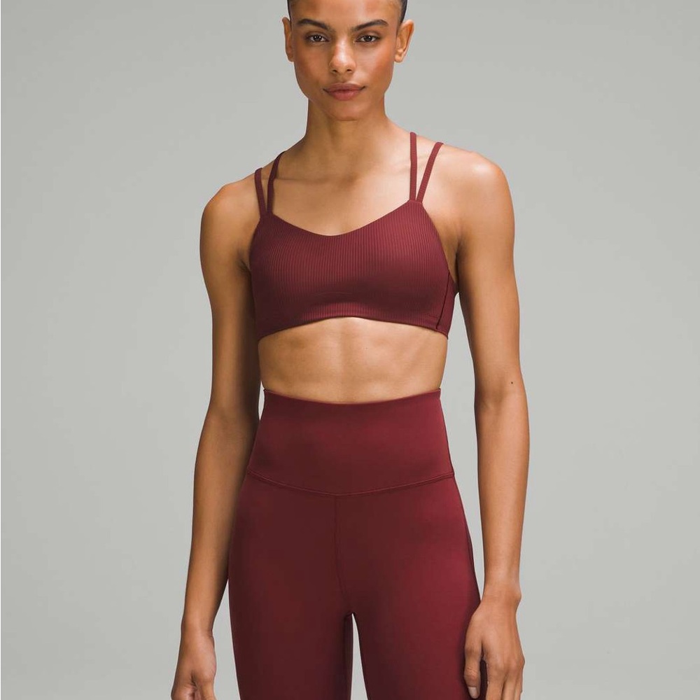 Lululemon like a cloud sports bra